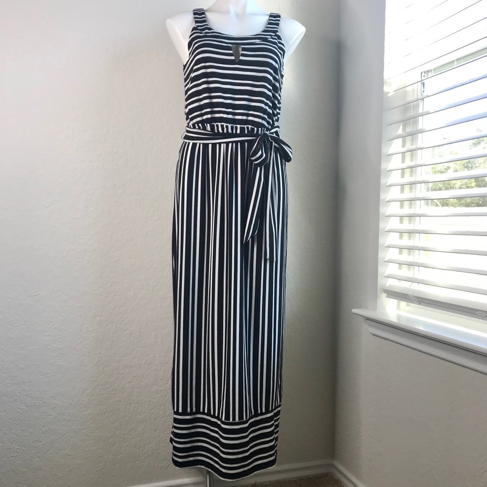 Amanda Lane Striped Maxi Dress w/Belt, Sz Med